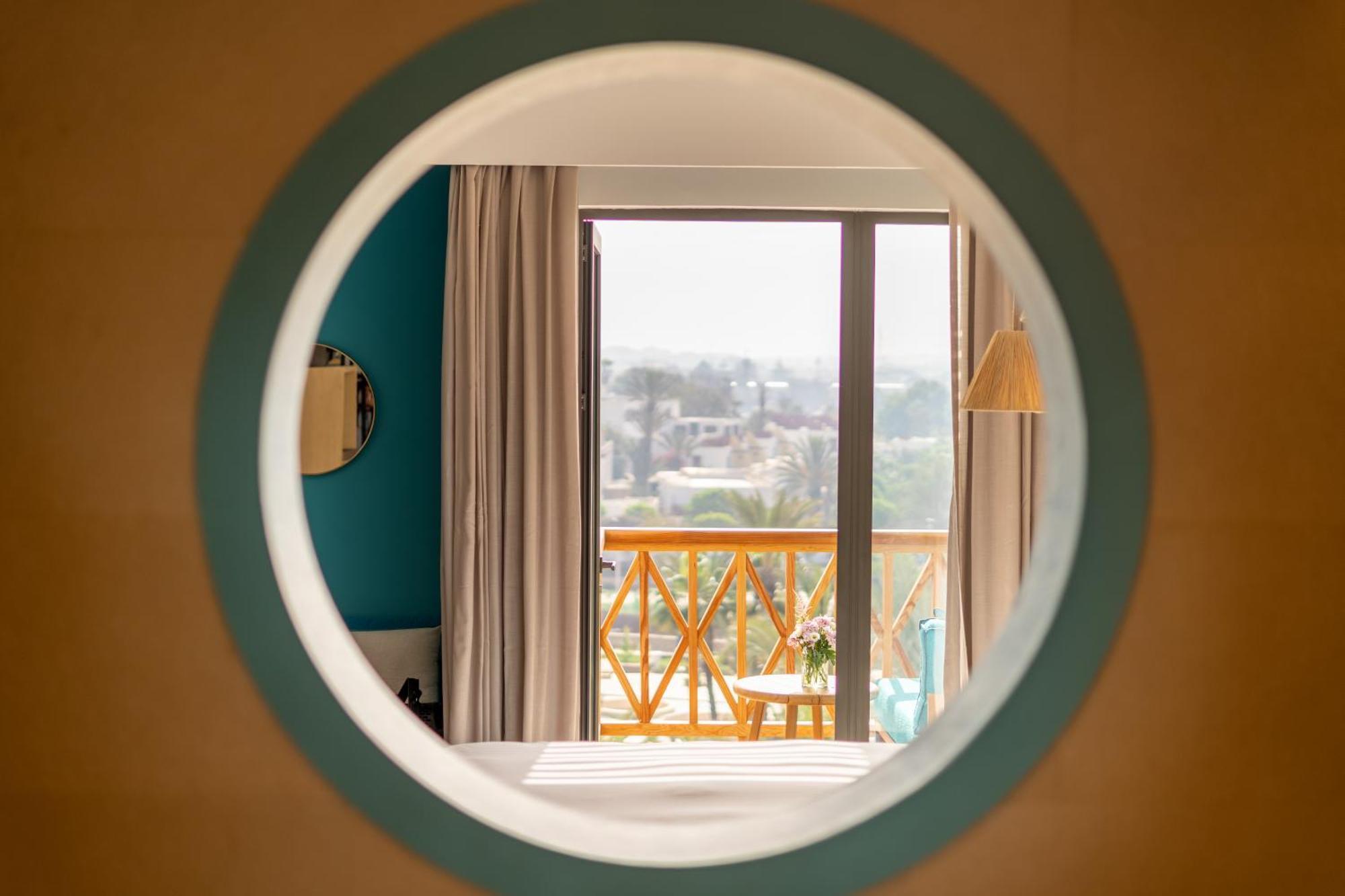 Deluxe Twin Room Pool View